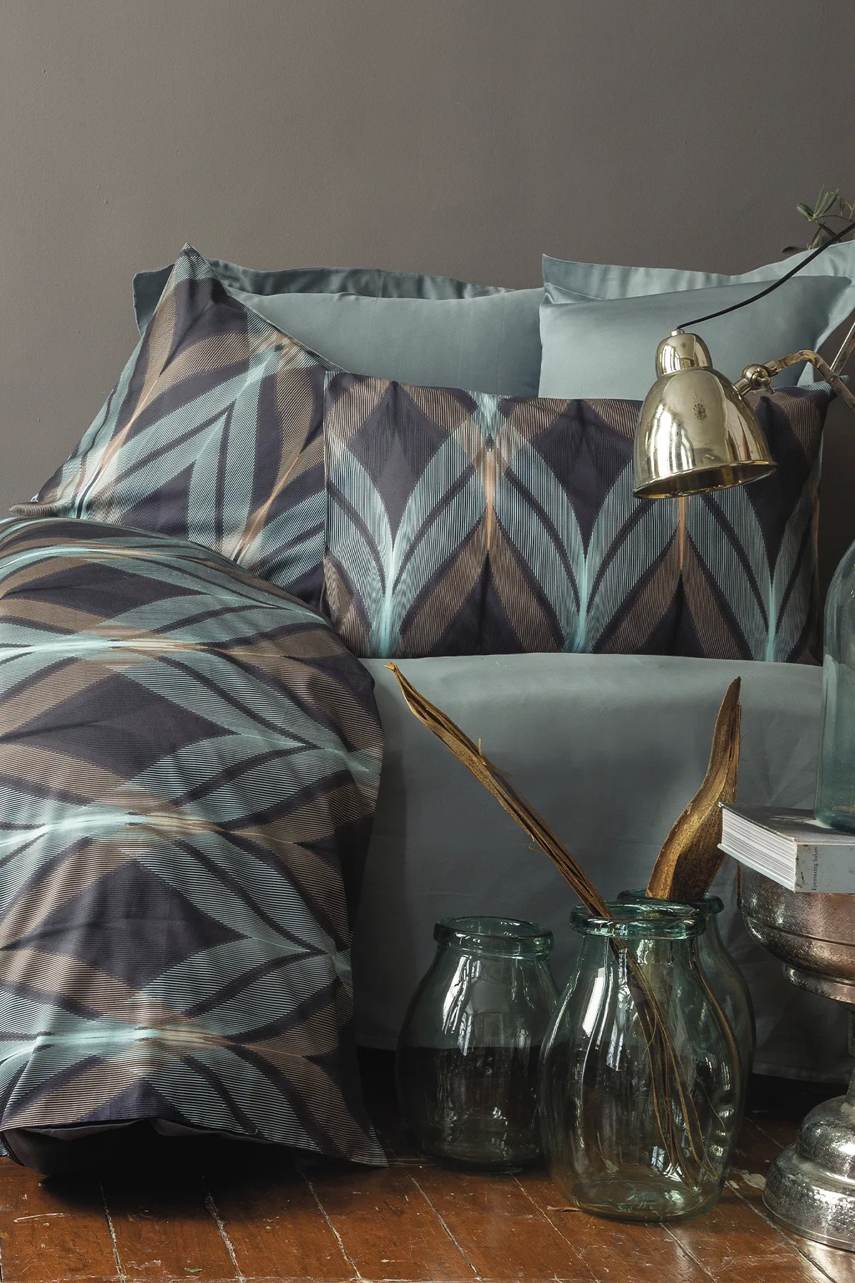 Satiinist voodipesukomplektid