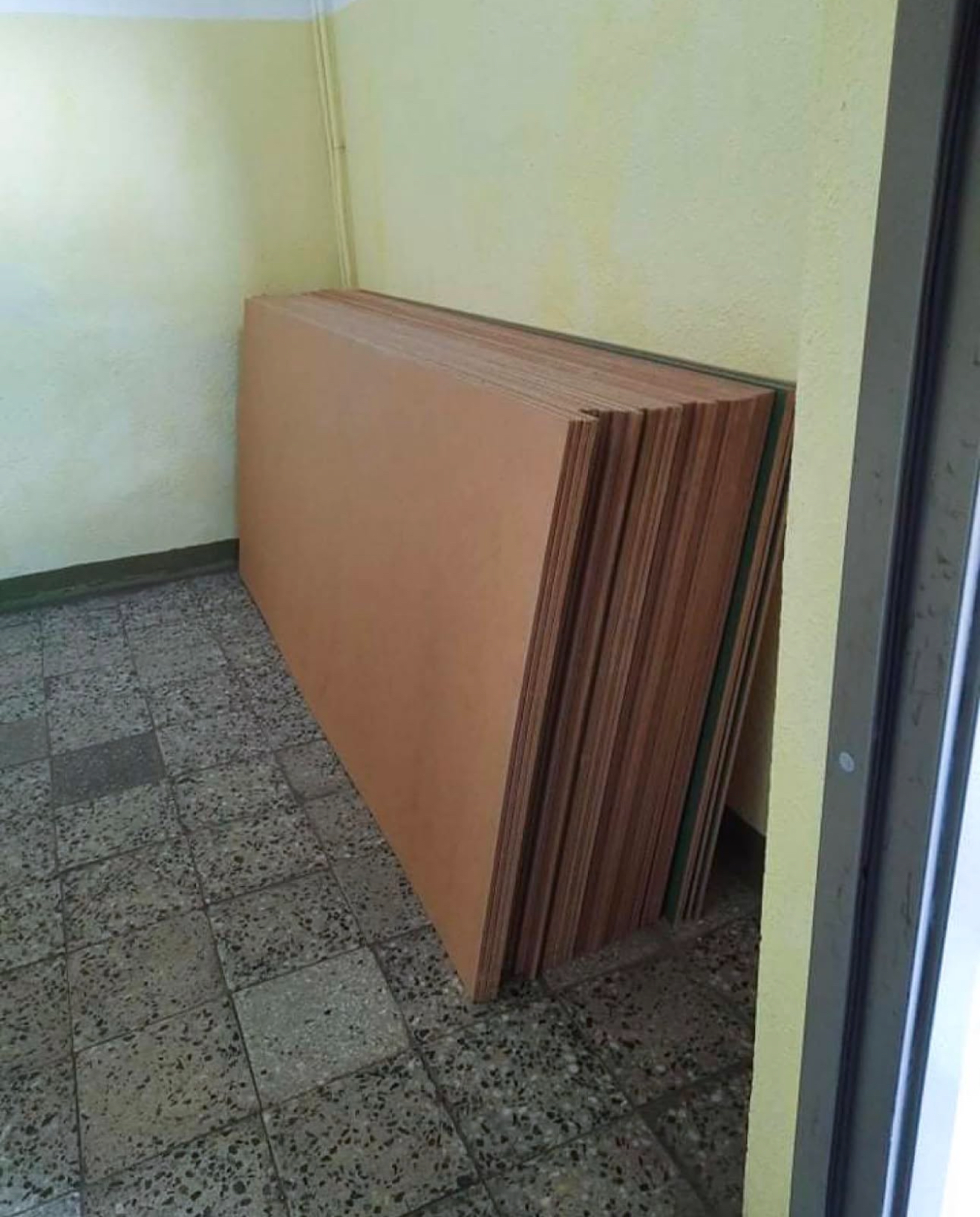 Грузоперевозки/ Вывоз и утилизация мусора,мебели, техники