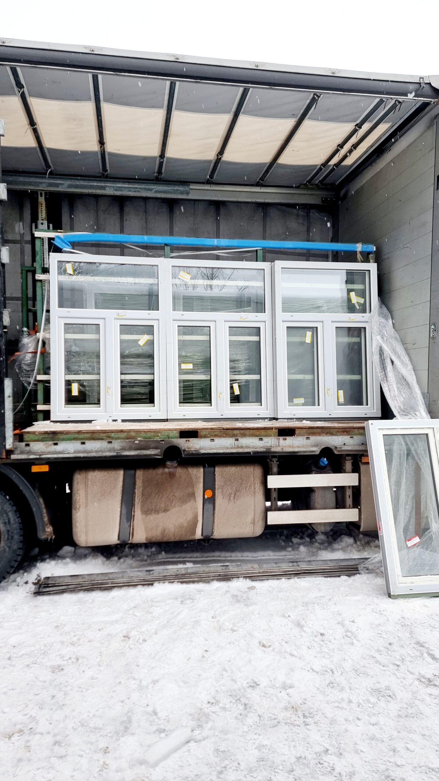 EU Aknad - Parim lahendus teie akendele ja ustele Eestis!