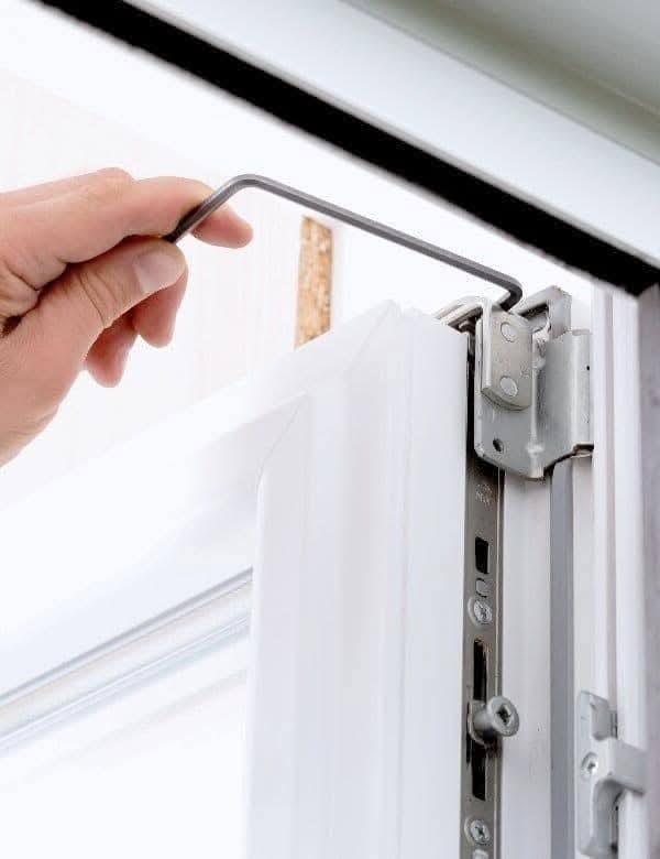 PVC AKENDE HOOLDUS JA PARANDUS