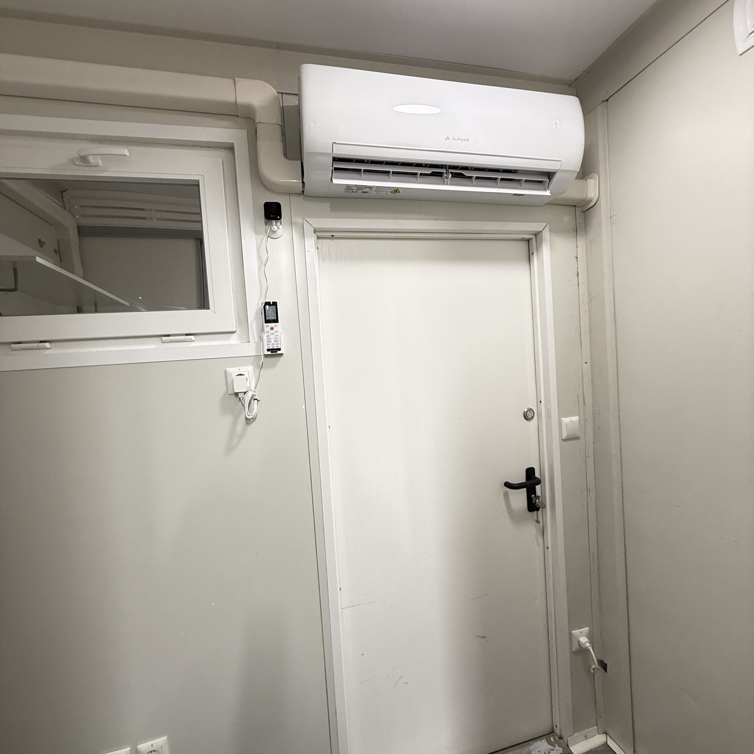 Müüa täiesti kasutusvalmis soojak/elamuhaagis!